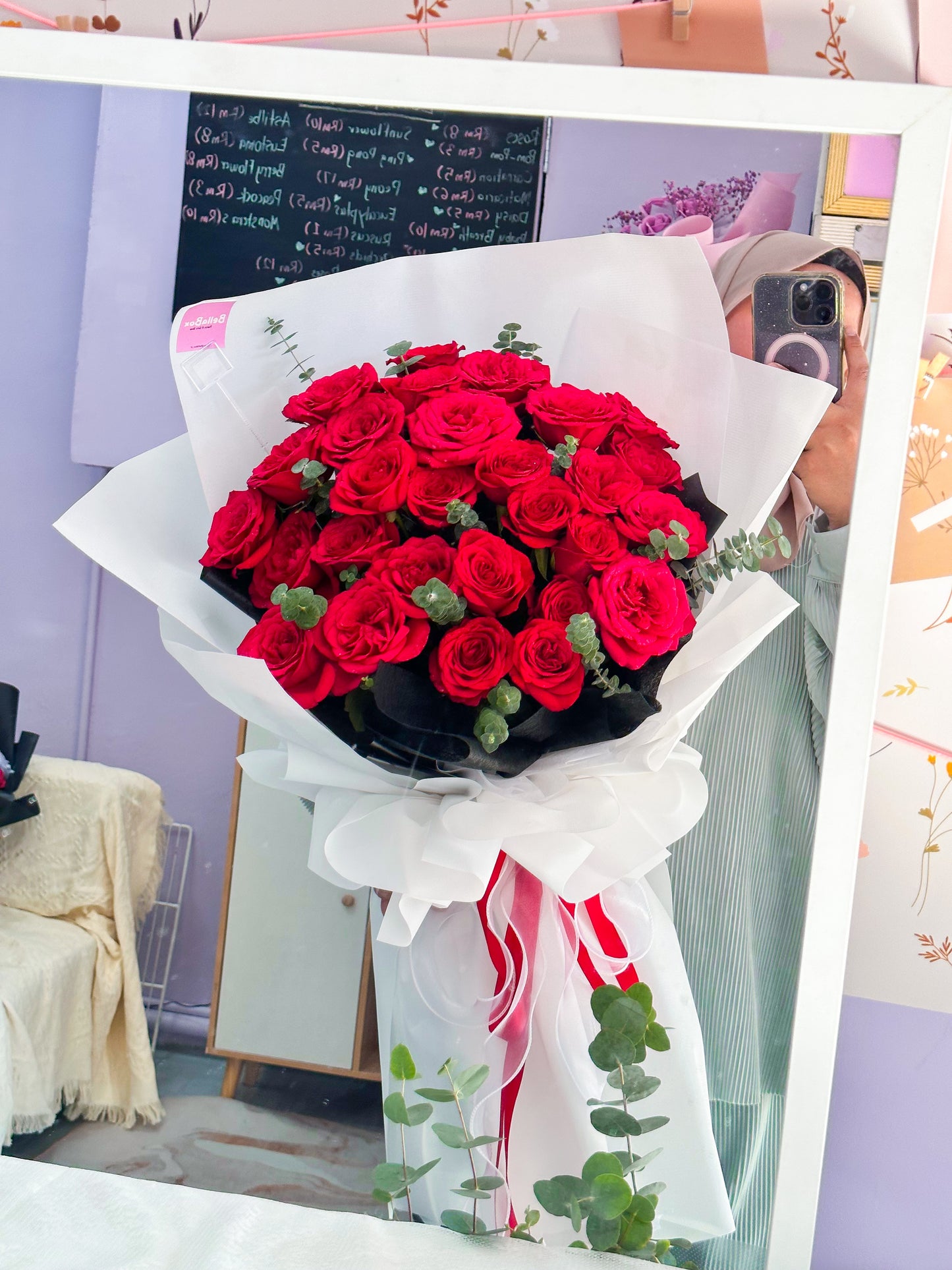 28 Stalk Red Roses Premium bouqet (Life Size)