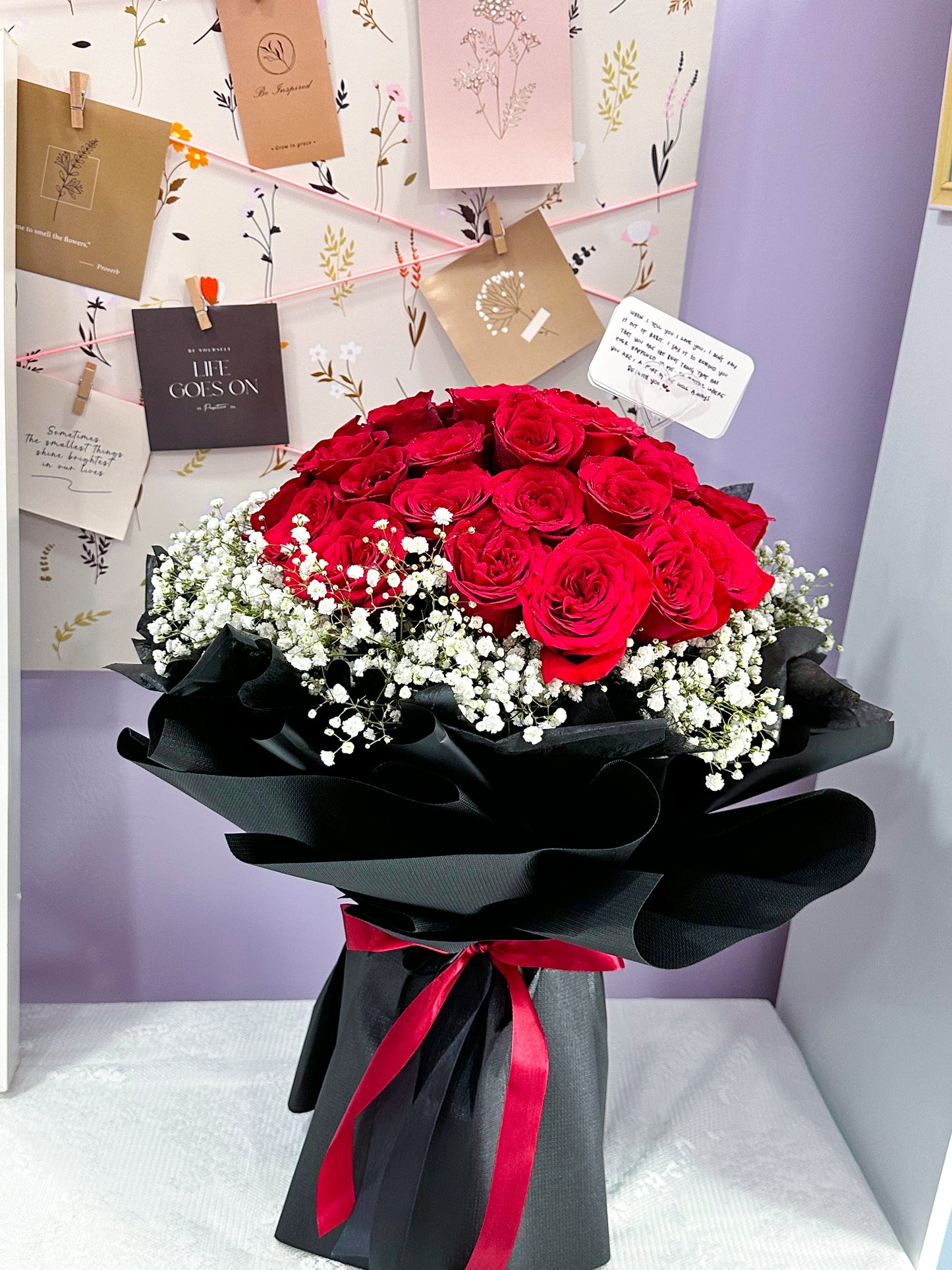 34 Stalk red Roses with baby breath