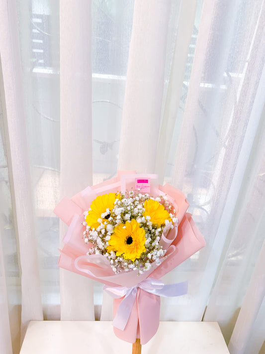 Yellow Daisy with white baby breath