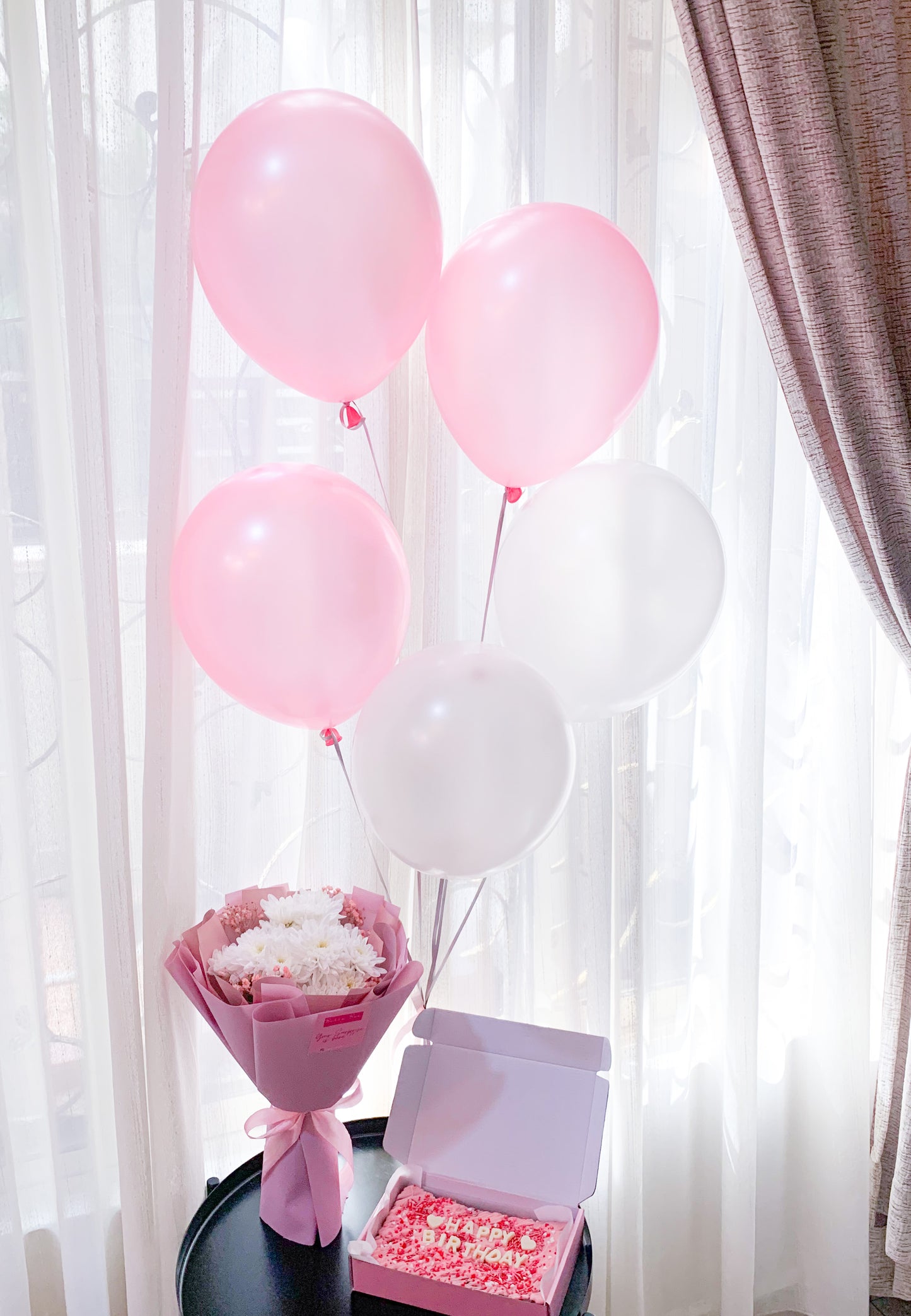 Bundle Set (Pom pom flowers, Helium Balloon & Brownie Box)